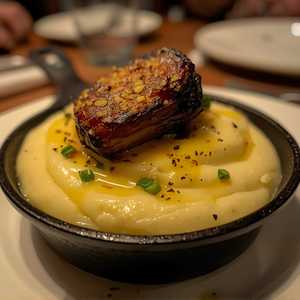 Crispy Bone Marrow Garlic Mash